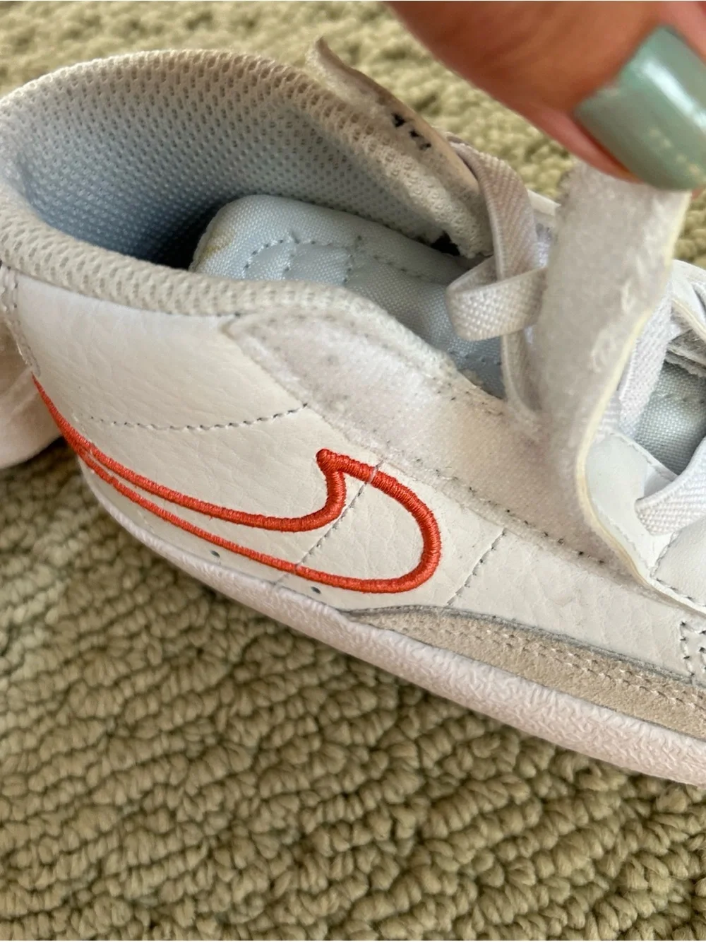 Nike Blazer Mid '77 SE Toddler Size 7C White Athletic Shoes Sneakers DJ0268-100